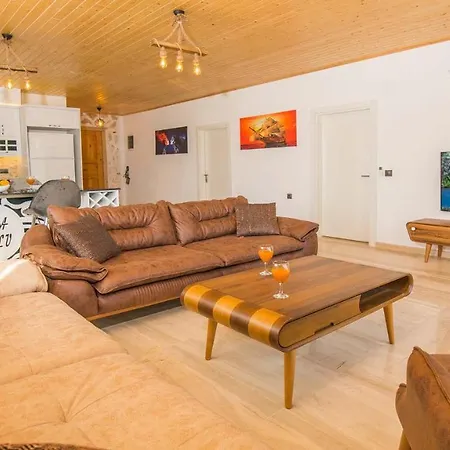 Villa Su Yolu וילה *